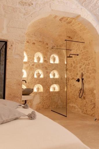 Alesia Luxury Cave Bed & Breakfast ออสตูนี ภายนอก รูปภาพ